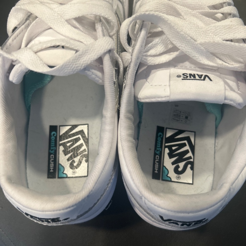 Like Brand New Vans White Lowland Sneakers - Picture 8 of 10